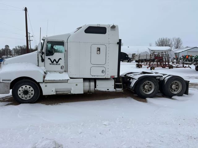 Image of Kenworth T600 equipment image 3