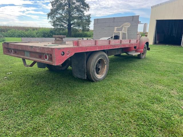 Image of Chevrolet 6500 equipment image 2