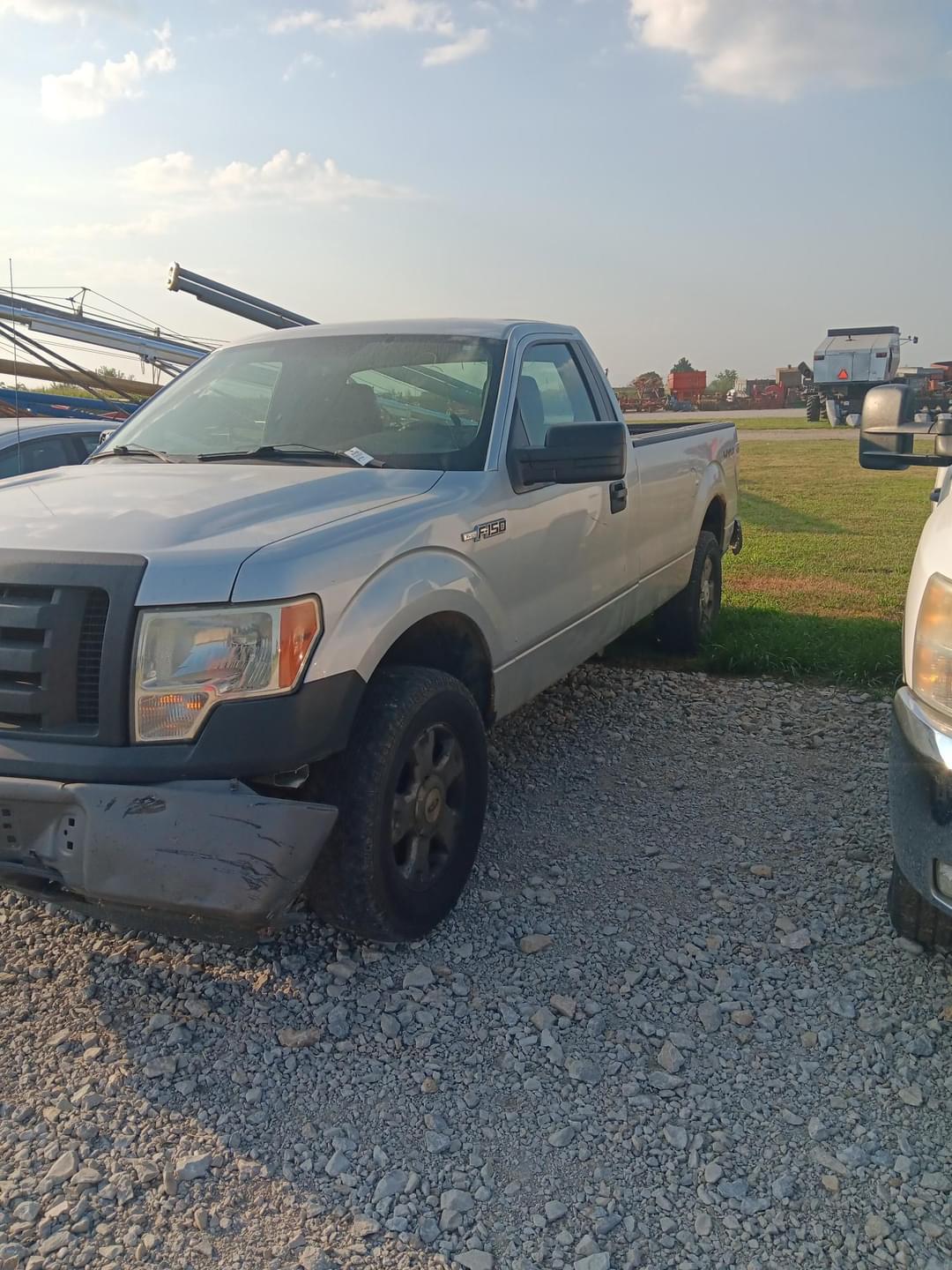 Image of Ford F-150 Primary image