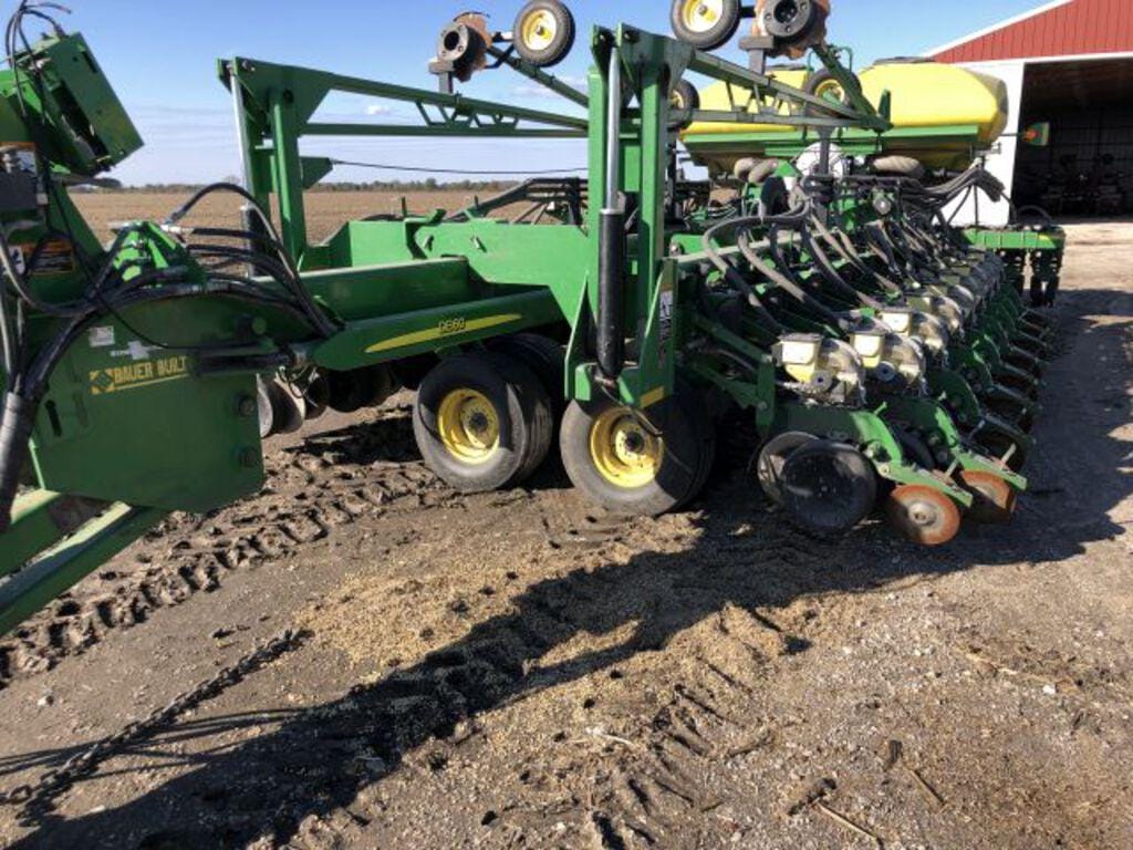 Main image John Deere DB60