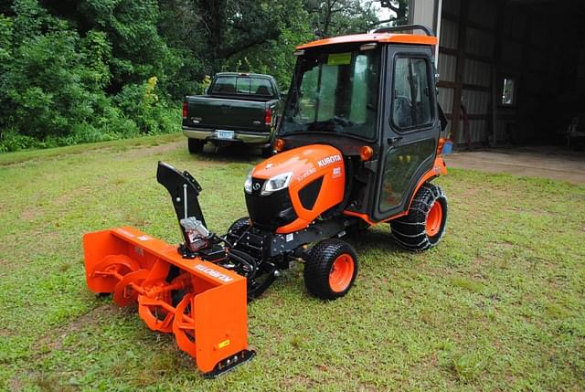 Image of Kubota BX2680 equipment image 1