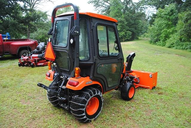 Image of Kubota BX2680 equipment image 4