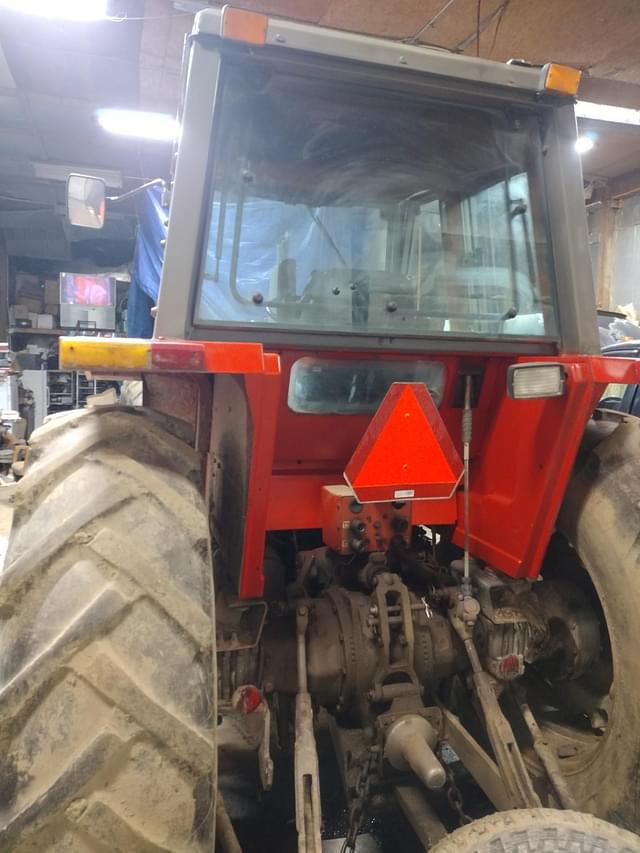Image of Massey Ferguson 690 equipment image 2