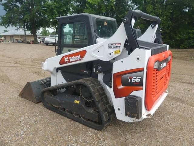 Image of Bobcat T66 equipment image 3