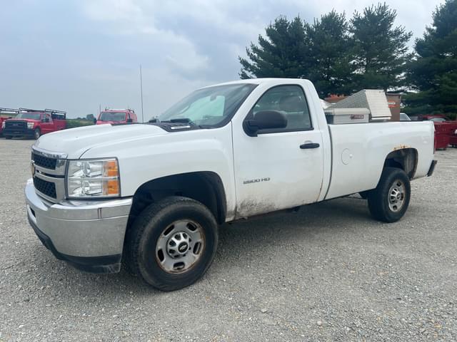 Image of Chevrolet 2500HD equipment image 1