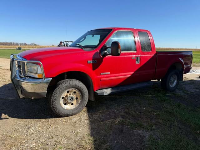 Image of Ford F-250 equipment image 1