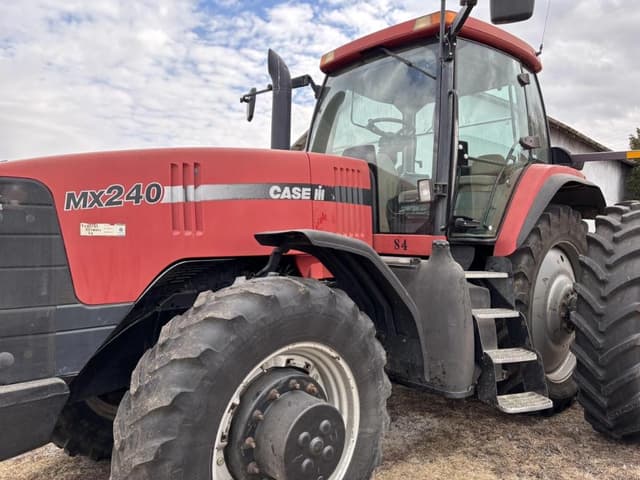 Image of Case IH MX240 equipment image 1