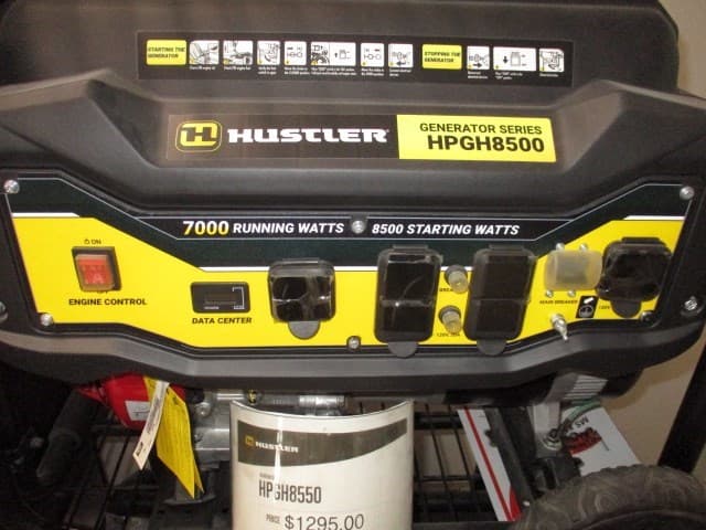 Image of Hustler HPGH8500 equipment image 1