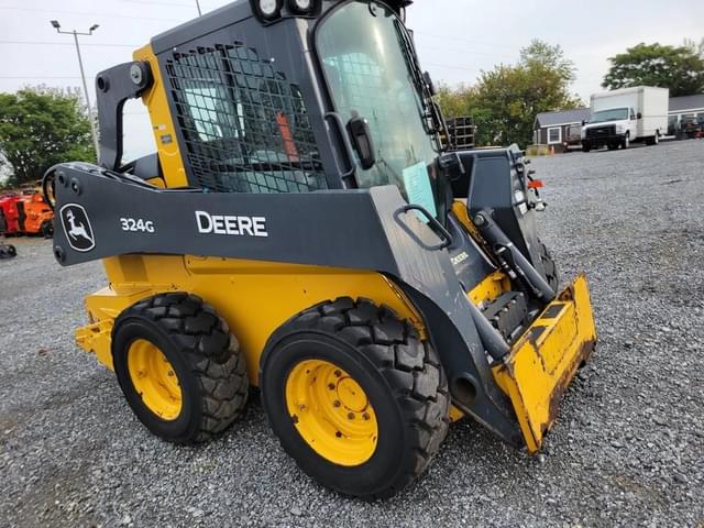Image of John Deere 324G equipment image 1