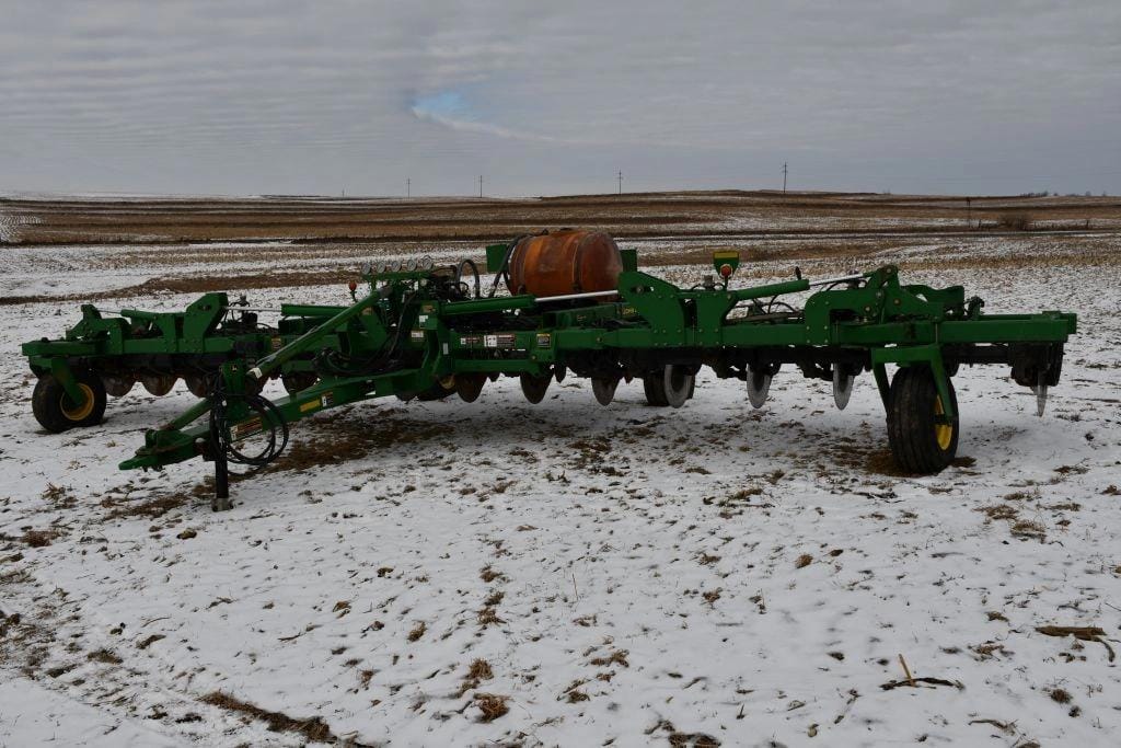 2010 John Deere 2510H Equipment Image0