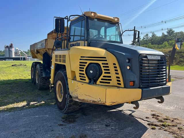 Image of Komatsu HM300-3 equipment image 2