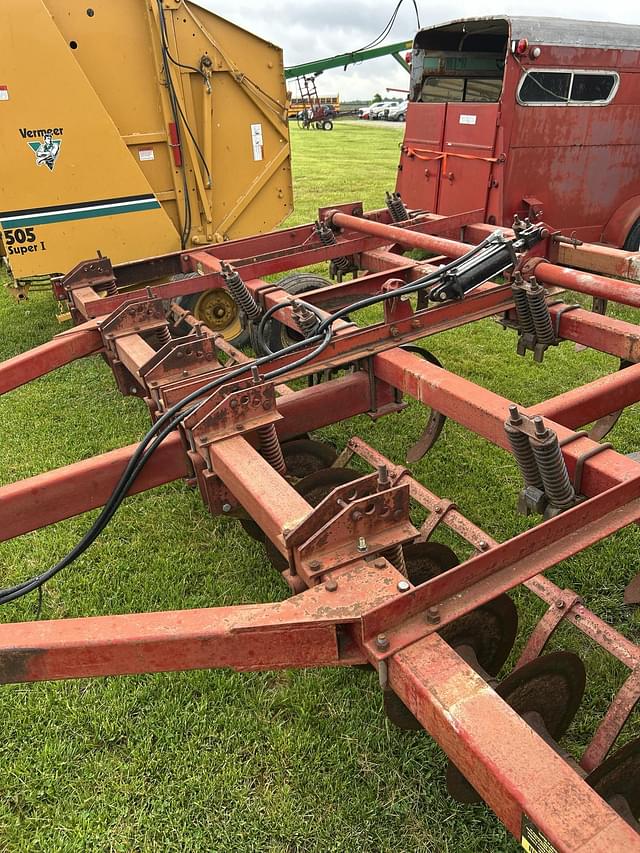 Image of International Harvester 6000 equipment image 1