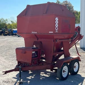 SOLD - Feed Train 600A feed mixer Other Equipment | Tractor Zoom