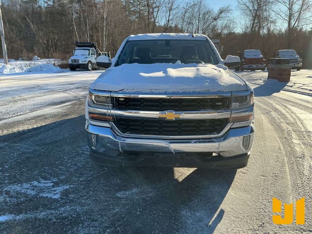 Image of Chevrolet Silverado equipment image 1