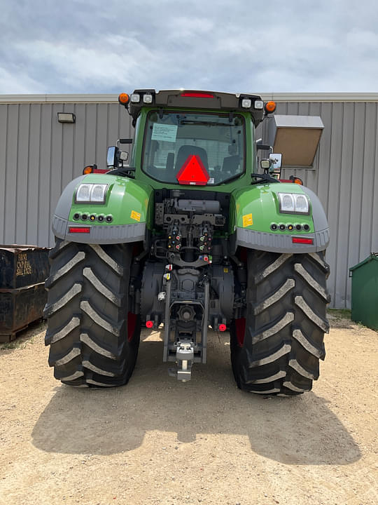 Image of Fendt 1046 Vario equipment image 3