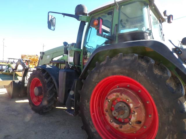 Image of Fendt 712 Vario equipment image 4