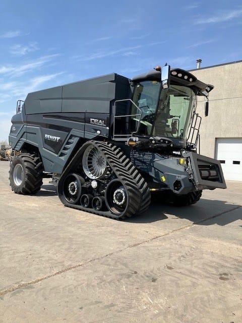 2023 Fendt IDEAL 8T Equipment Image0