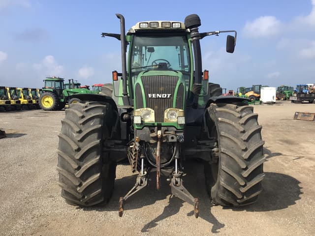 Image of Fendt Favorit 924 Vario equipment image 4