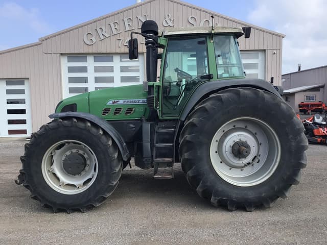 Image of Fendt Favorit 924 Vario equipment image 2