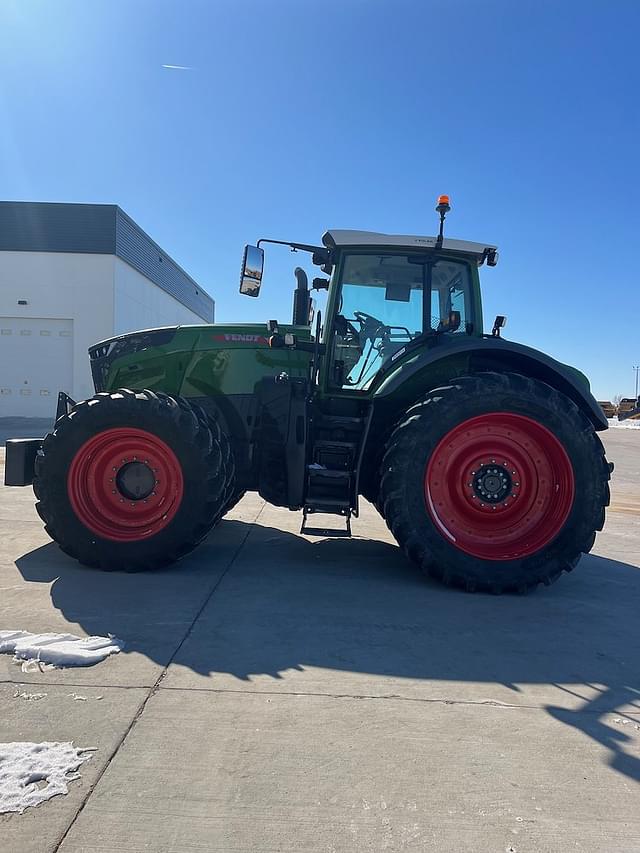 Image of Fendt 1042 Vario equipment image 1