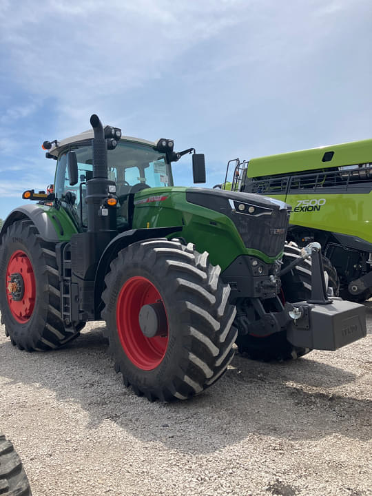 Image of Fendt 1042 Vario equipment image 3