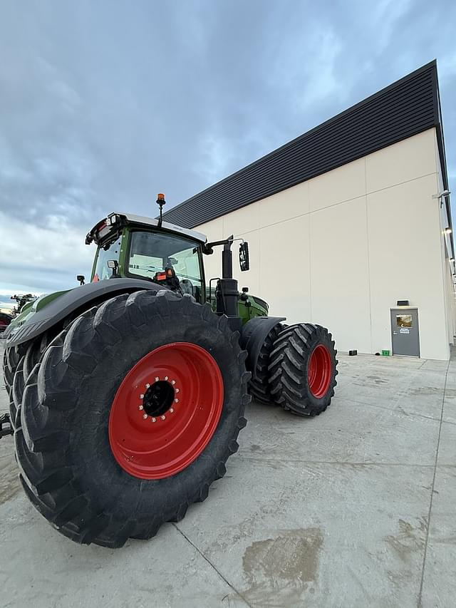 Image of Fendt 1050 Vario equipment image 2