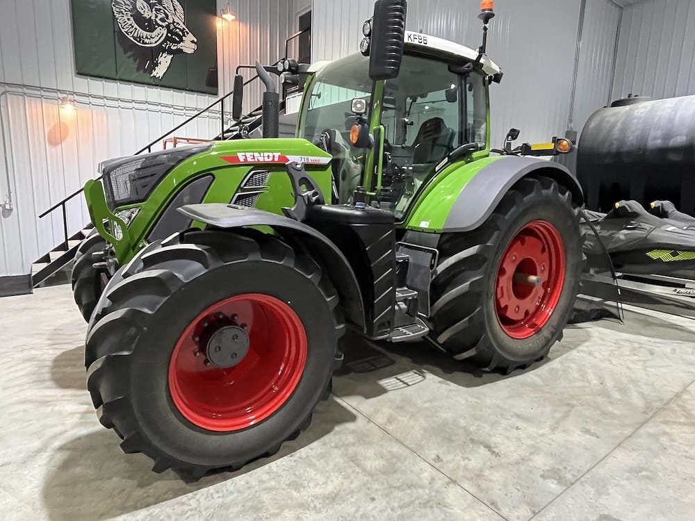 Main image Fendt 718 Vario