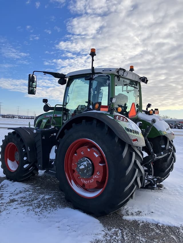 Image of Fendt 720 Vario equipment image 2