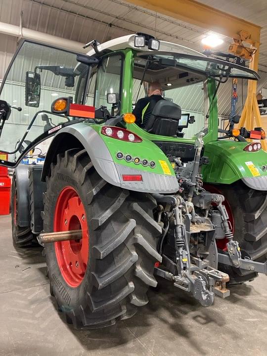 Image of Fendt 720 Vario equipment image 2