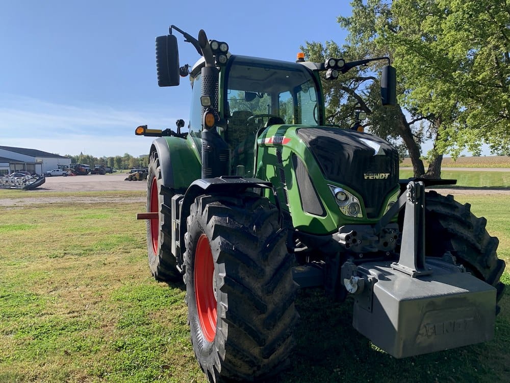 2023 Fendt 724 Vario Equipment Image0