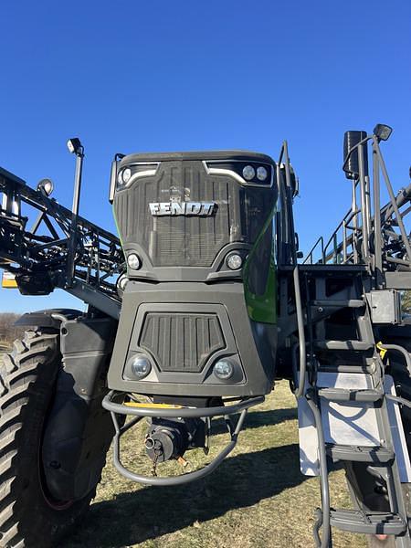 Image of Fendt RoGator 937H equipment image 4