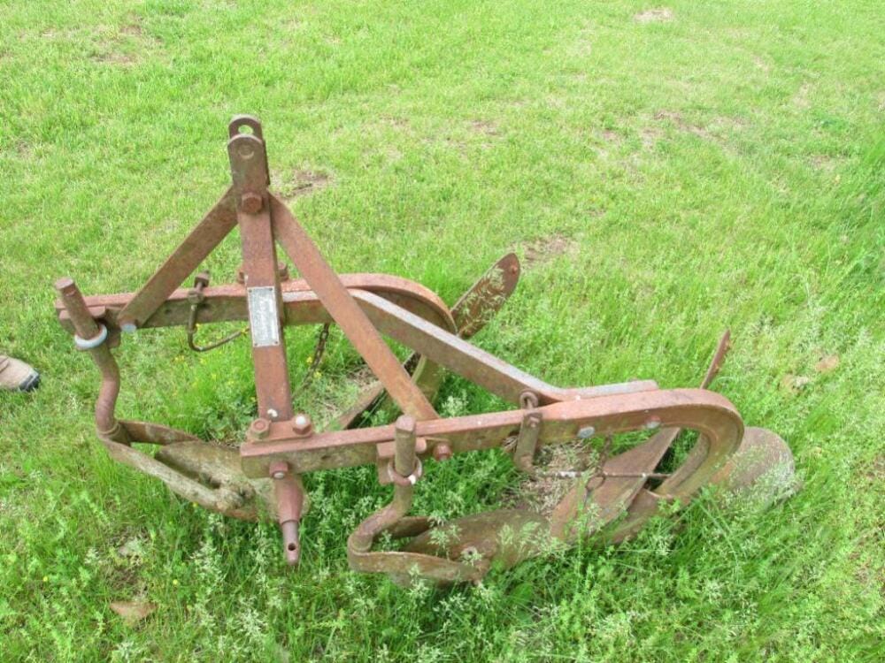 Main image Ferguson 14-A0-28