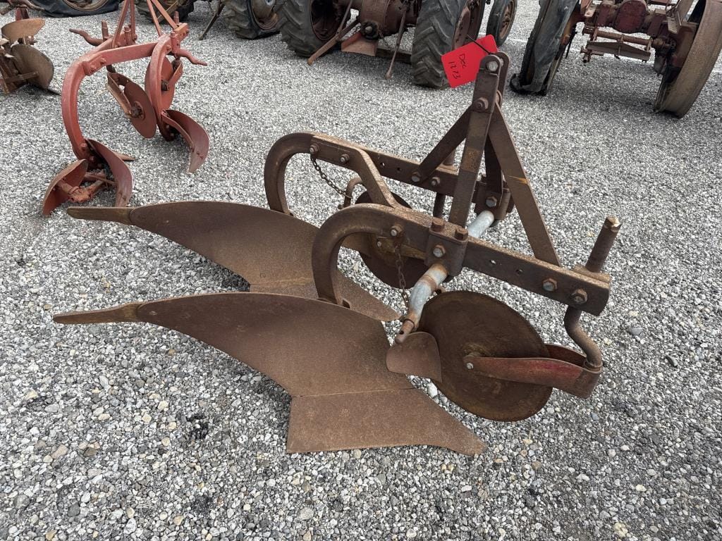 Main image Ferguson 1273