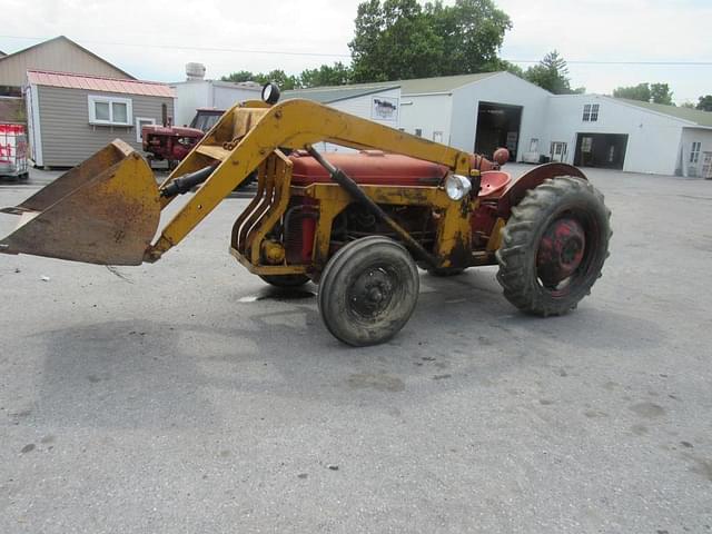 Image of Massey Ferguson 30 equipment image 1