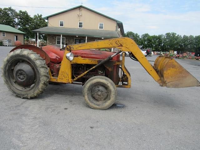 Image of Massey Ferguson 30 equipment image 4