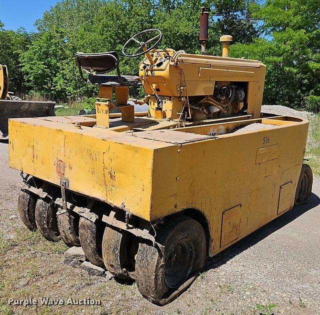 Image of Ferguson 555-71009 equipment image 4