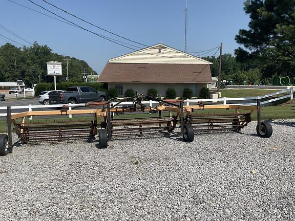 Image of Ferguson Peanut Lifter equipment image 3
