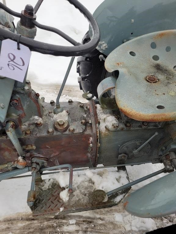 Image of Ferguson TE-20 equipment image 4