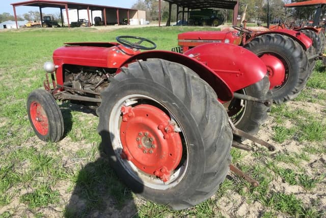 Image of Ferguson TO-35 equipment image 3