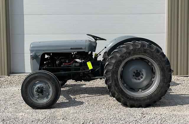 Image of Ferguson TO-35 equipment image 3