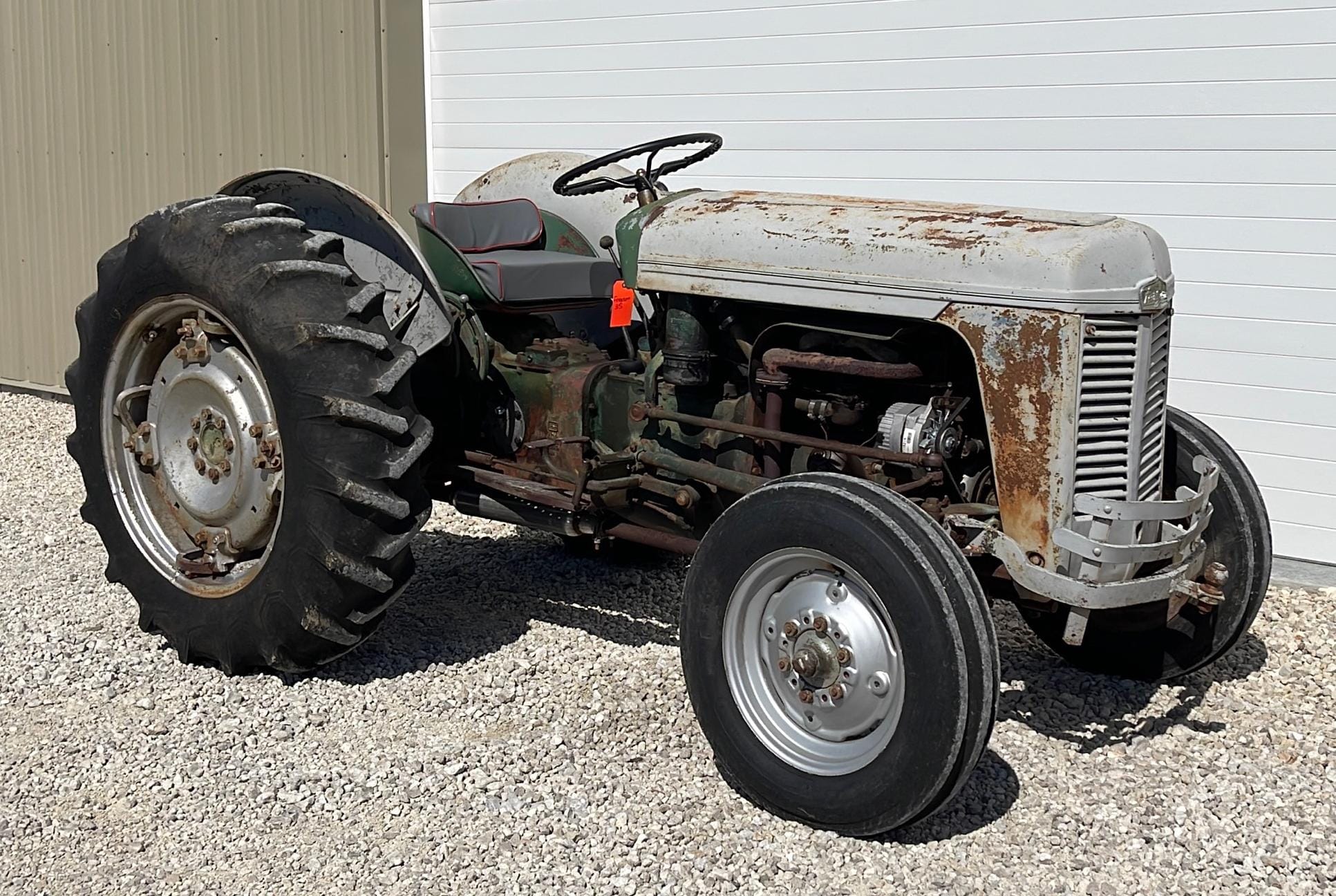 Main image Ferguson TO-35