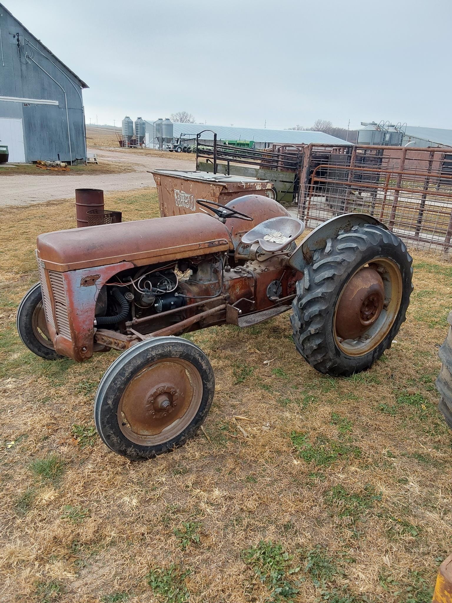 Ferguson TO-20 Equipment Image0