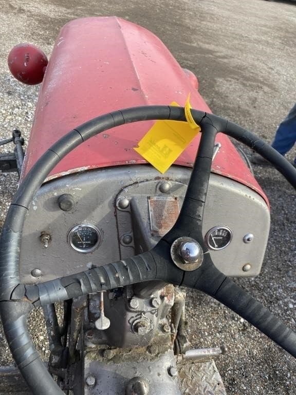 Image of Massey Ferguson TO-20 equipment image 4