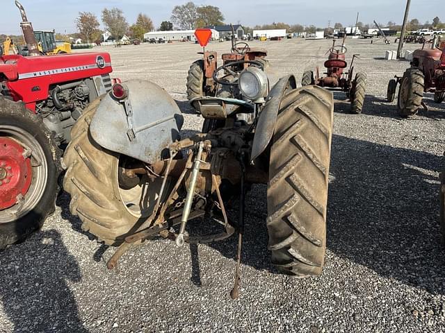 Image of Massey Ferguson TO30 equipment image 2