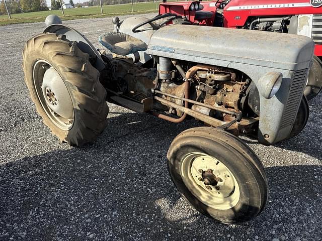 Image of Massey Ferguson TO30 equipment image 3