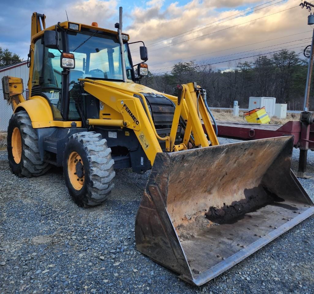 Main image Fermec 760B