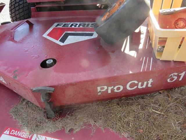 Image of Ferris 61" Commercial Pro Cut Mower equipment image 3