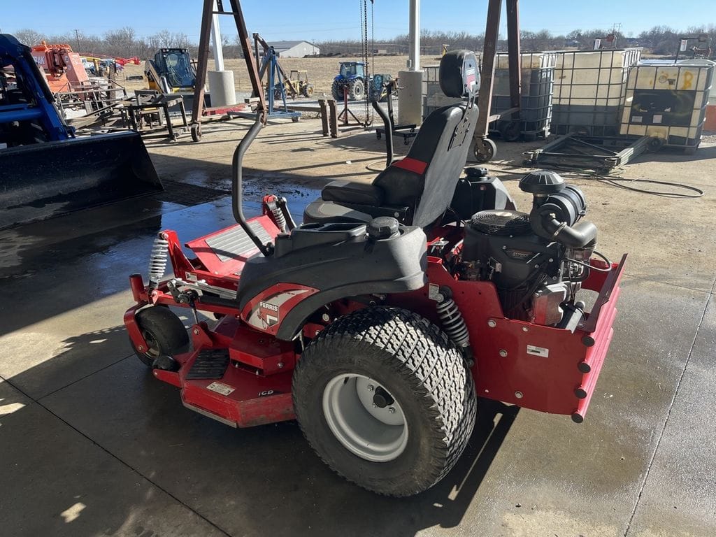 Ferris IS3200Z Equipment Image0