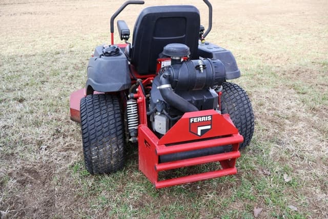 Image of Ferris IS2500Z equipment image 2