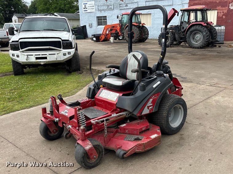 Ferris IS2100Z Equipment Image0